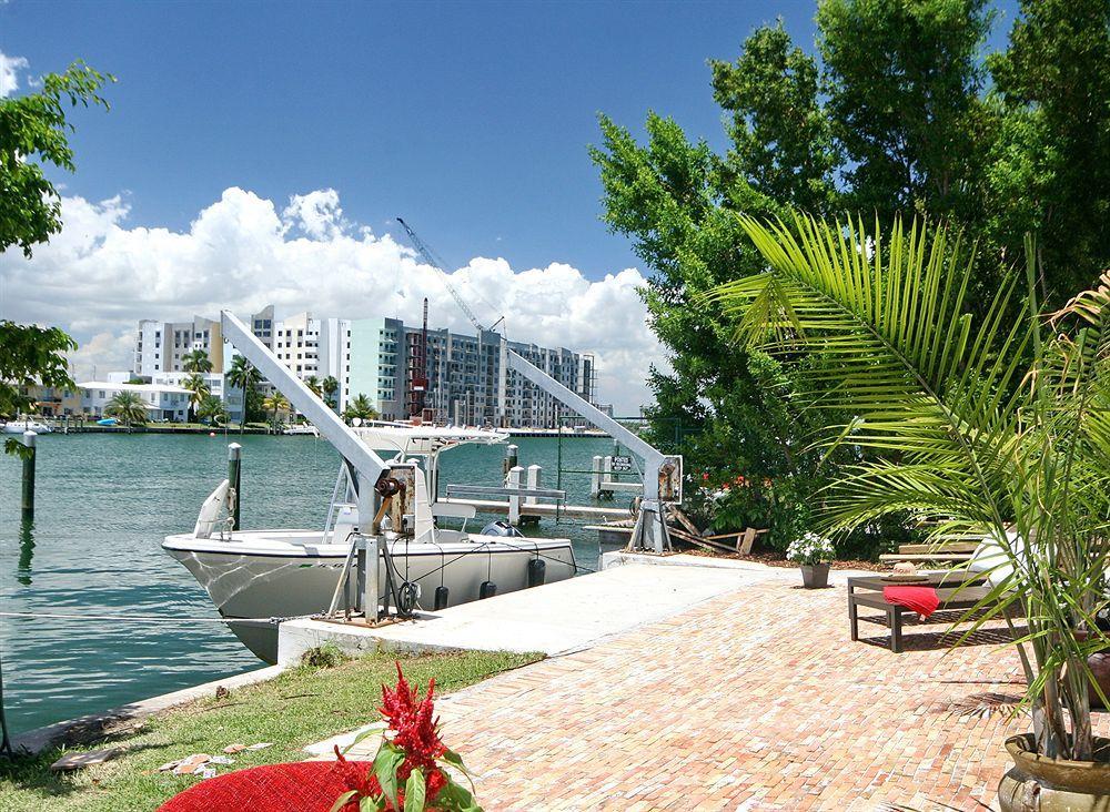 Miami Whitehouse Apartments North Bay Village Esterno foto
